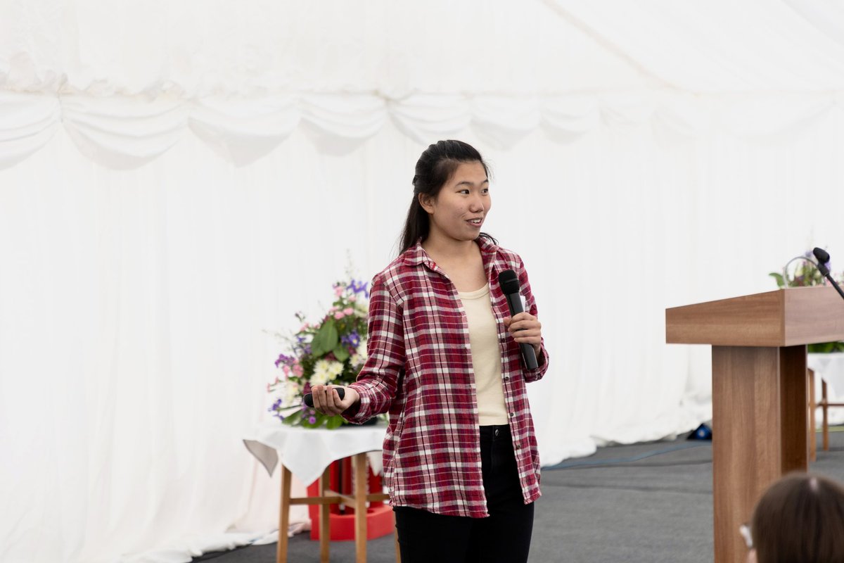 CrystalCYFu's tweet photo. Thank you @GirtonCollege for inviting me to speak at the Garden Party! 🌹🥂

I had a wonderful afternoon meeting alumni from the 1950s through to the 2010s and being inspired by their life stories and experiences. 💚 https://t.co/zx074rOjjs