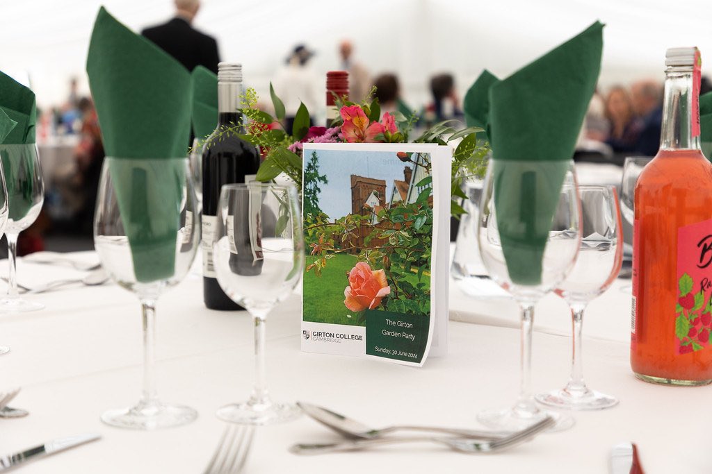 CrystalCYFu's tweet photo. Thank you @GirtonCollege for inviting me to speak at the Garden Party! 🌹🥂

I had a wonderful afternoon meeting alumni from the 1950s through to the 2010s and being inspired by their life stories and experiences. 💚 https://t.co/zx074rOjjs