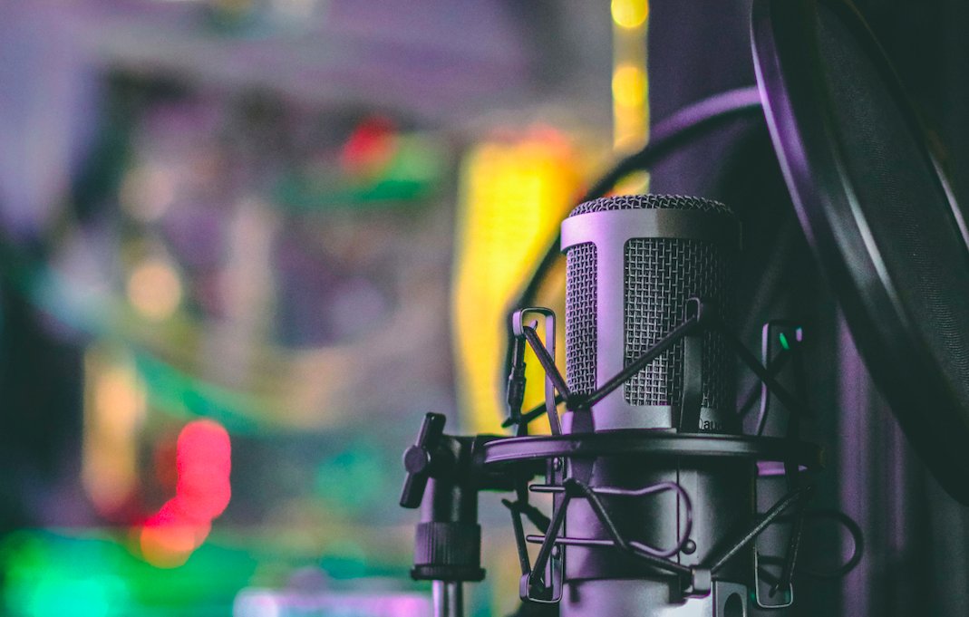 J’en ai parlé lors des derniers épisodes ainsi que sur mon profil LinkedIn, mais pour 2025, l’un de mes objectifs en création de contenu est de publier deux épisodes de ce podcast-ci par semaine. 

Pour quelles raisons ?💡 #podcast 

👉 ameliedelobel.com/E285