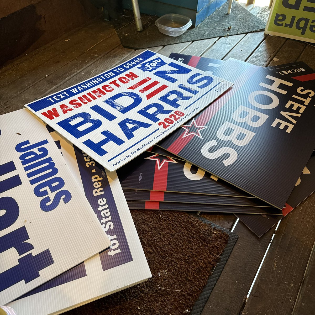 hanniespice's tweet image. recycling: hell of a thing! #dontmesswithkitsap #werecycle