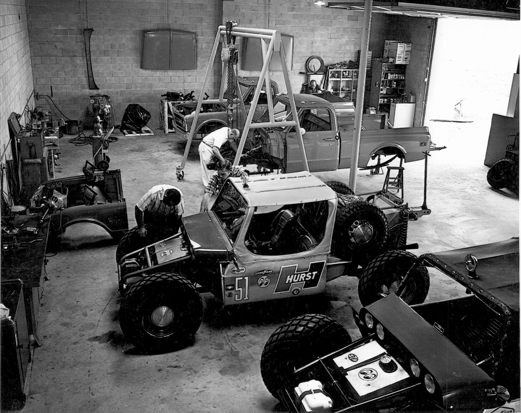dustytimesmag's tweet photo. In Issue 04 we unearth off-roads hesitant visionary, Vic Hickey.
⁠
👉️ Discover the story in Issue 04: https://t.co/FXh9srUMPF
⁠
#dustytimes #offroad #offroadracing #adventure #travel #motorsport #rally #powersports #desertracing #magazine #photography https://t.co/i7IXYBySVE