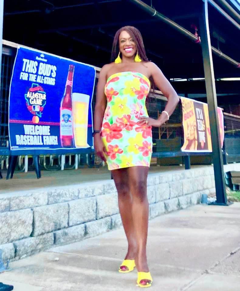 rbrowncrowder1's tweet photo. If Summer was a Person!!! ☀️🌞☀️🤣😂🤣💁🏽‍♀️ I really did feel like I was “Walking Summer” in this dress!👗 🤣 #drrhoonthego #drrhoallroadsleadtolove #calebscommunity #autismawareness #crowderacademy #authorsoftwitter
#calebautismeveryday  #autismadvocate #calebeleventhgrade https://t.co/nkiSBdNWS4