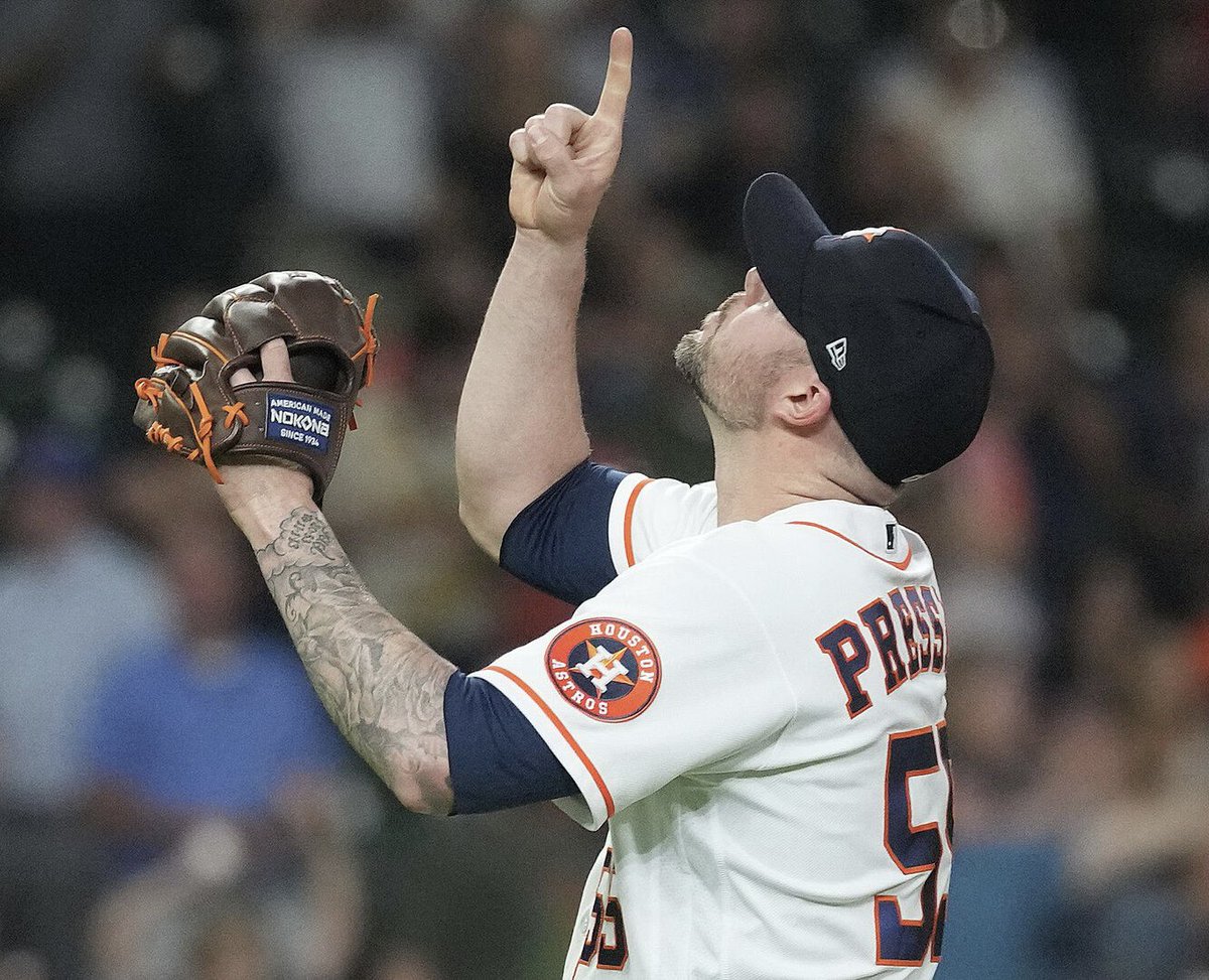AstrosFuture's tweet photo. Ryan Pressly last 12 games:

0.00 ERA | 11.2 IP | 5 H | 9 K | .132 BAA

The #Astros are 11-1 in those 12 games! #Relentless https://t.co/Pdl3VKzMX0