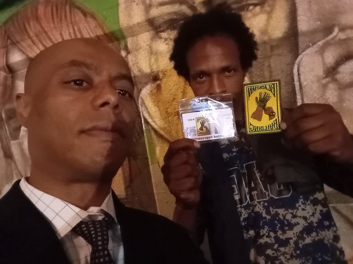 BlackXodus's tweet photo. #BlackmanBuilding @muttslikeme
#BmBuilding #BmB
Moving the Culture.
#JusticeOrElse https://t.co/ZHmUKC5VXm