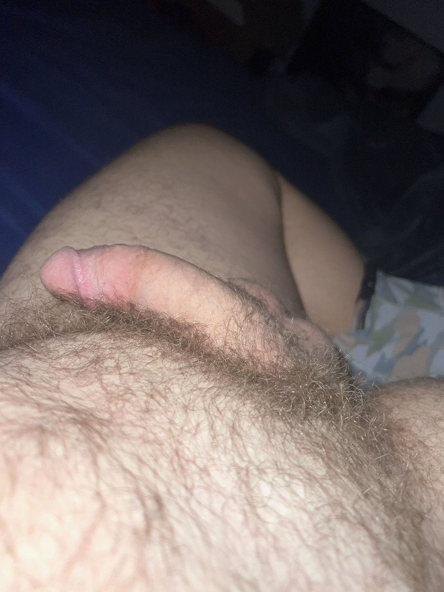 This beast is so fucking horny after a nap show me those mouths and holes I’m gunna flood 😈 #gay #bear #pig