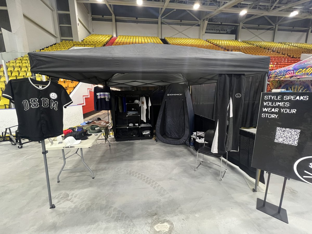 DS Pop Up @ Bulling Loud 3 
Nepean Sportsplex 
1701 Woodroffe Ave. 
10am-7pm 

dsgmapparel.ca