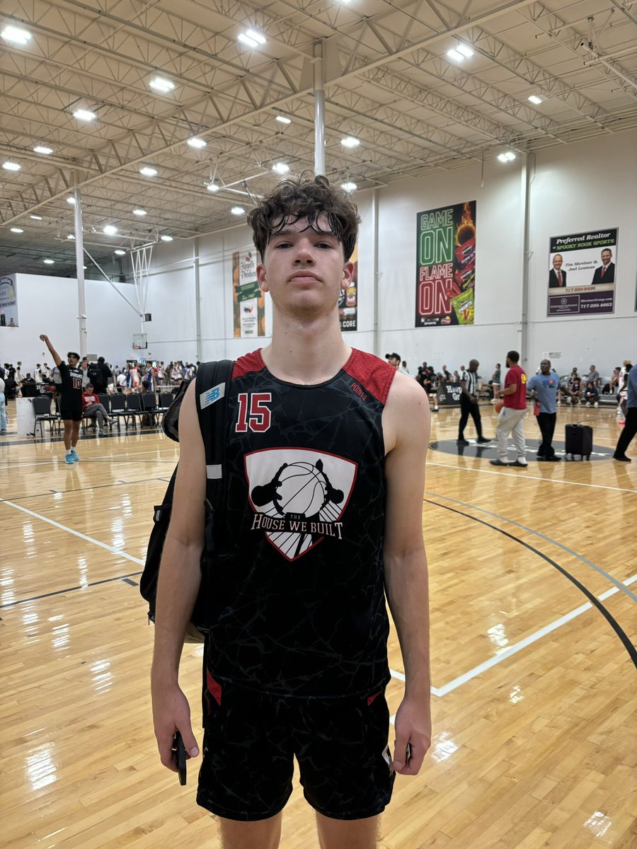 Dylan Thayer (@dylanthayer0) on Twitter photo 37 point performance down here <a href="/TheHoopGroup/">Hoop Group</a> for <a href="/WA_VBB/">Worcester Basketball</a> & <a href="/HouseWeBuilt617/">The House We Built</a> 2025 Jake Blackburn.
Blackburn was red hot from downtown hitting 10 three’s, and was finishing around the basket using pump fakes to keep defenders on their toes.
Multiple D1’s watching on. 37 point performance down here <a href="/TheHoopGroup/">Hoop Group</a> for <a href="/WA_VBB/">Worcester Basketball</a> & <a href="/HouseWeBuilt617/">The House We Built</a> 2025 Jake Blackburn.
Blackburn was red hot from downtown hitting 10 three’s, and was finishing around the basket using pump fakes to keep defenders on their toes.
Multiple D1’s watching on.