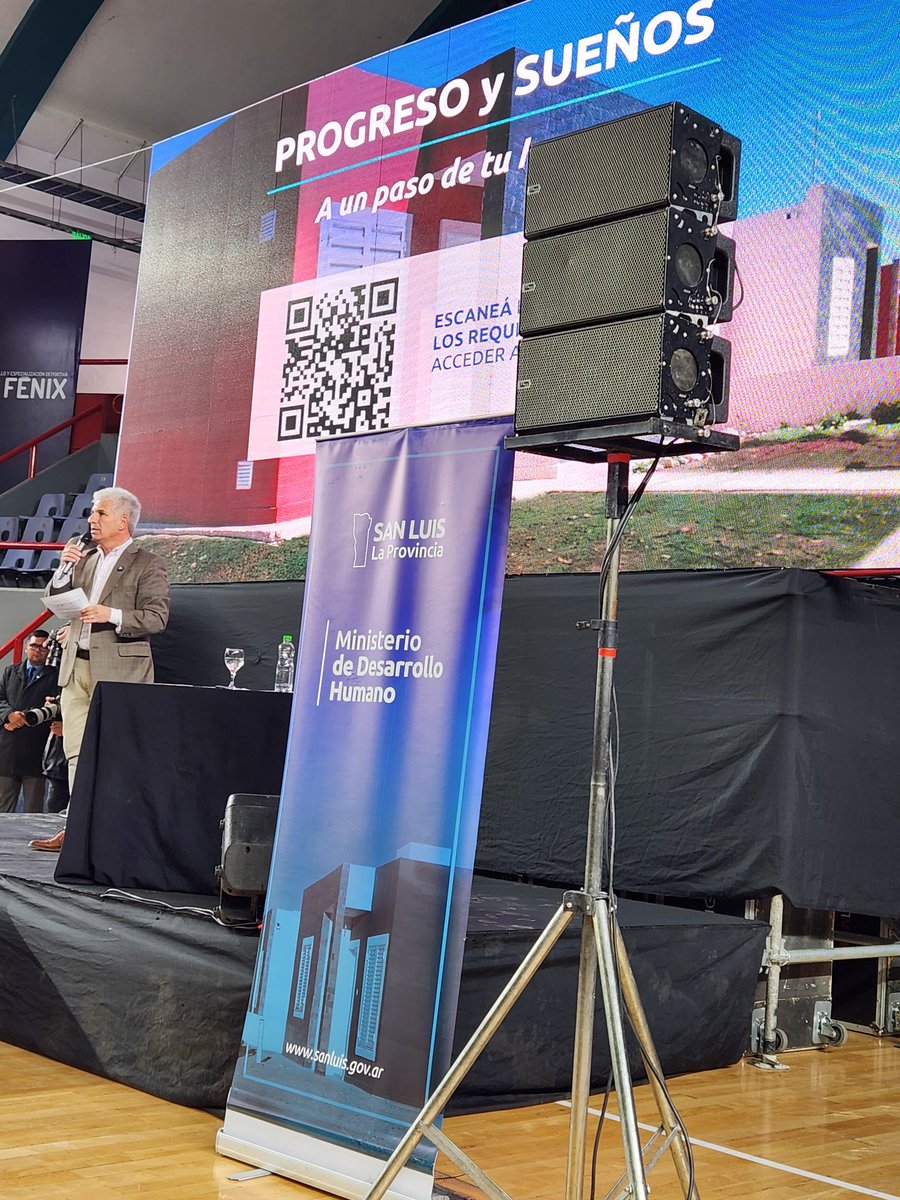Acto Construcción de viviendas "acto de Justicia"! Hoy <a href="/claudiojpoggi/">Claudio Javier Poggi</a> anuncia la construcción de viviendas, una acto de Justicia con las flias
Los perversos que se robaron y dañaron al pueblo están recibiendo su paga, viendo felices, llenos de esperanza y en libertad a esta gente