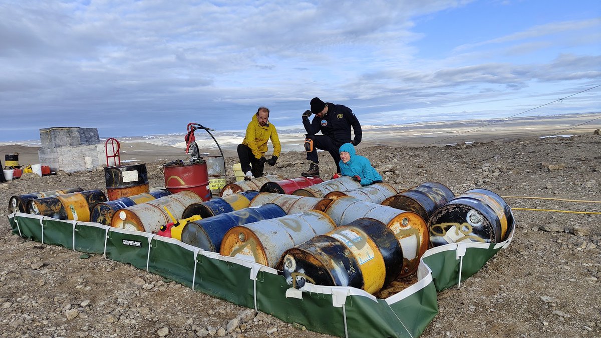 TheMarsSociety's tweet photo. Update: As of late last night (July 12th), persistent poor weather conditions & low visibility on Devon Island & in Resolute Bay have hindered Crew 16's plans to depart from the #Flashline analog station in Nunavut Territory. Stay tuned for more info. #marsanalog #science #stem https://t.co/mAUrSGKPvl