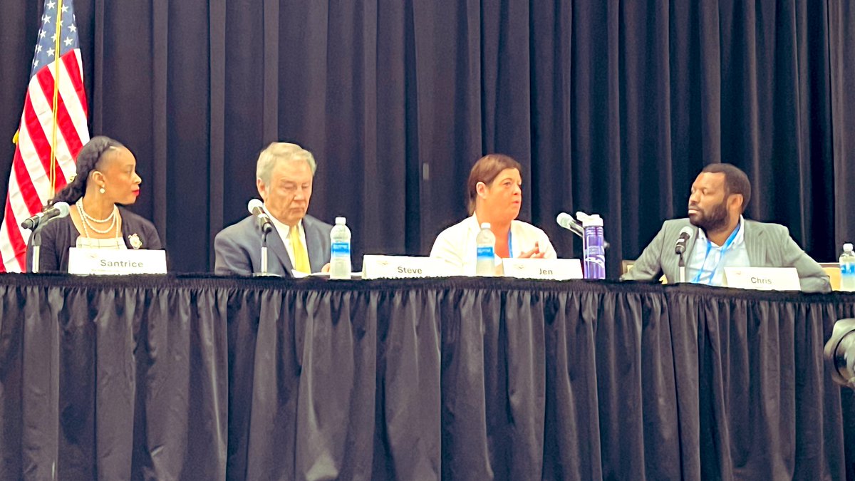 NYSCounties's tweet photo. Today at the #NACOAnn Conference, Jenniffer McCloskey, Saratoga County Director of Workforce Development, joined a panel discussion on childcare and how counties can help expand access and breakdown barriers! https://t.co/4RCDOg1jAn