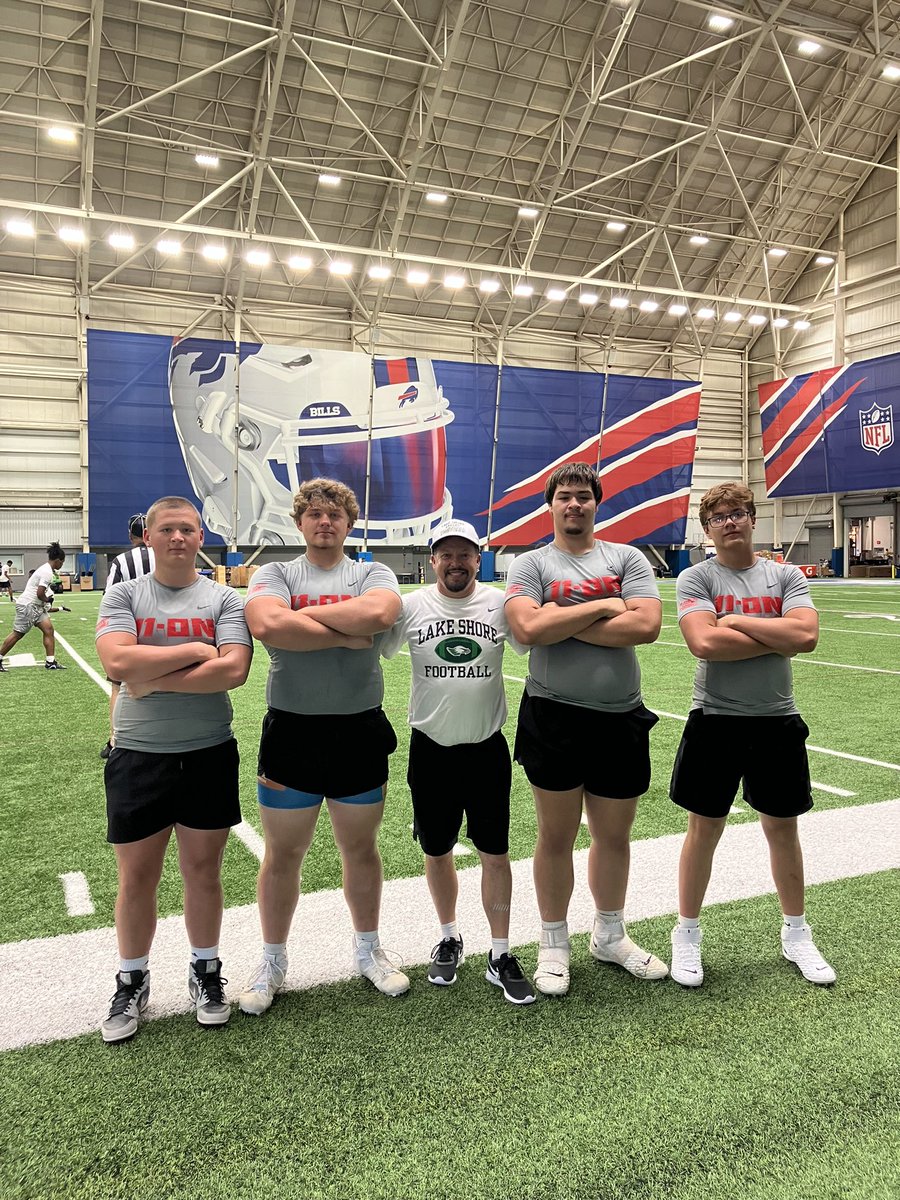 Some of our Eagles lineman putting in the time to get better with Coach Ball !