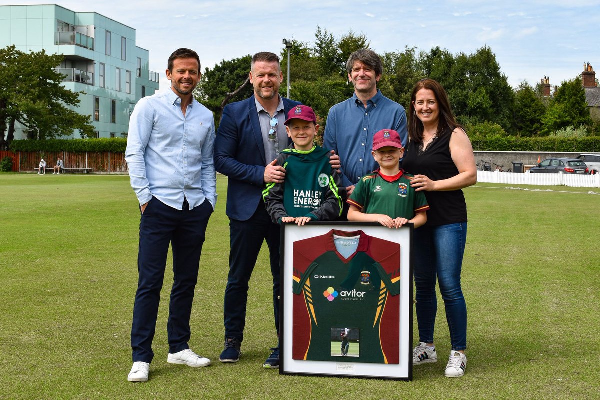 Cricket Leinster tweet media