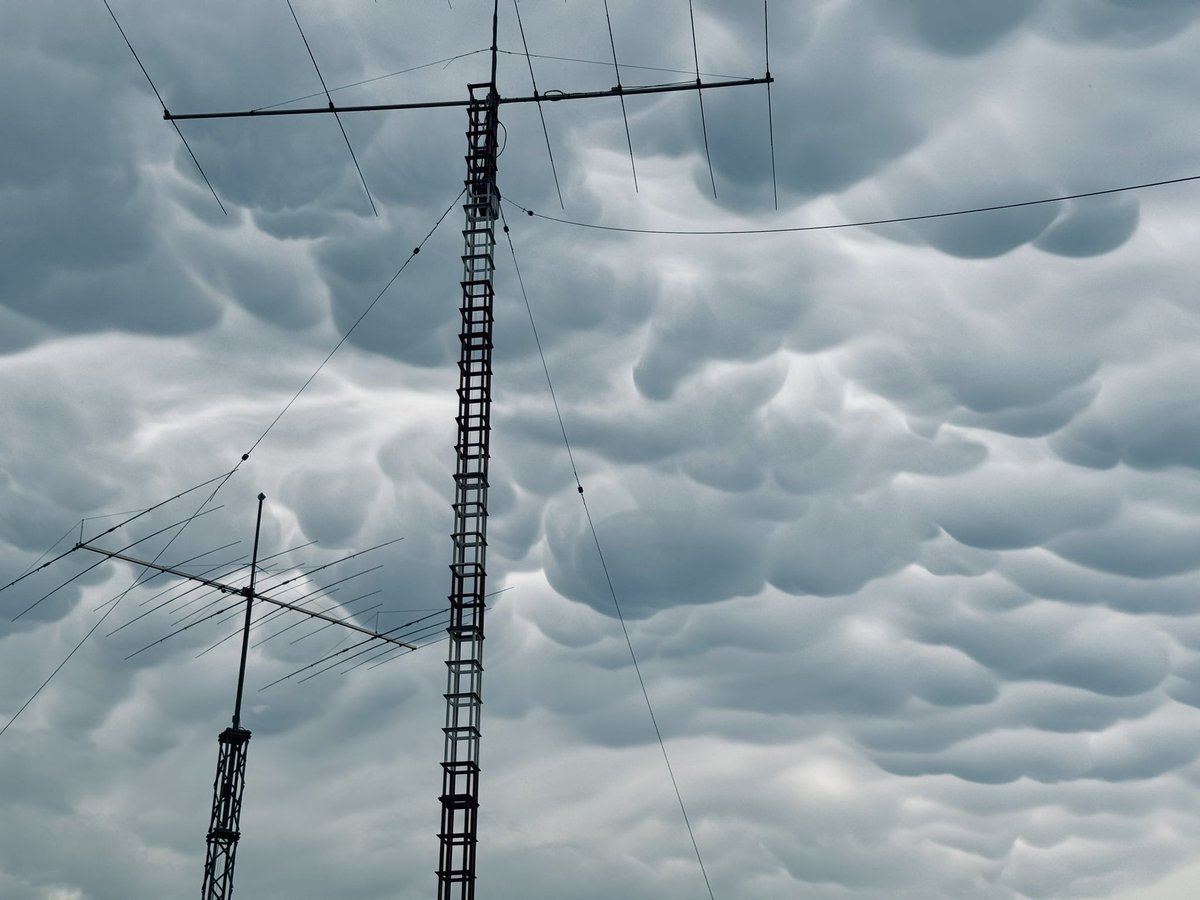 Mammatus clouds with passing storm at S53M - active as S50HQ national station. #hamradio