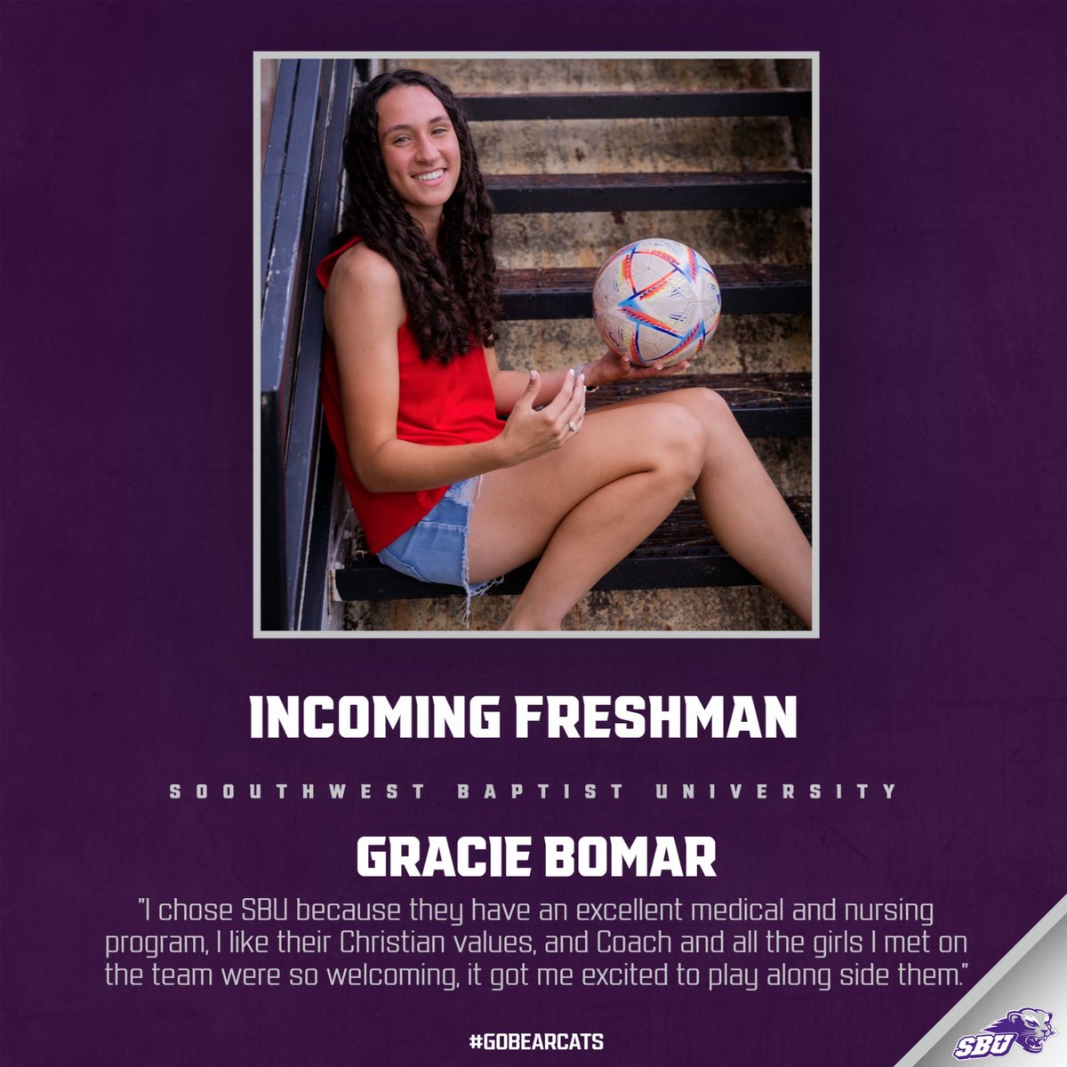 bearcat_WSOC's tweet photo. Give a big Bearcat welcome to Gracie! She is a freshman defender joining us for the 2024 fall season! https://t.co/fOaXfe3k6L