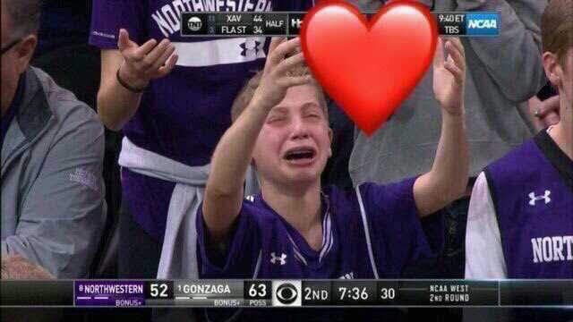 Ntokozo Mbambo made sure🥺That National Anthem was on fire man and the crowd didn't disappoint 🔥🔥
#RSAvIRE #Springboks