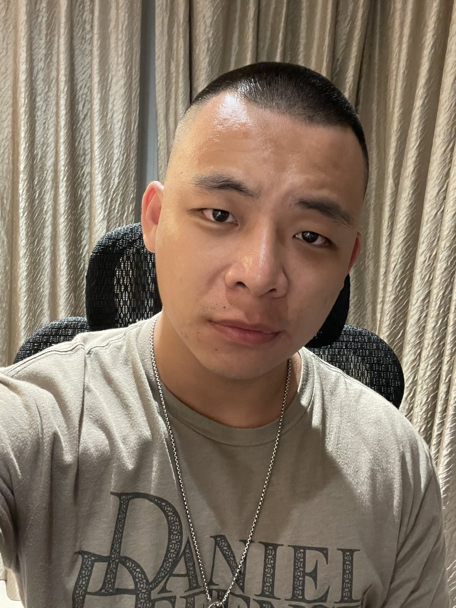 那天午休溜出去剪頭髮