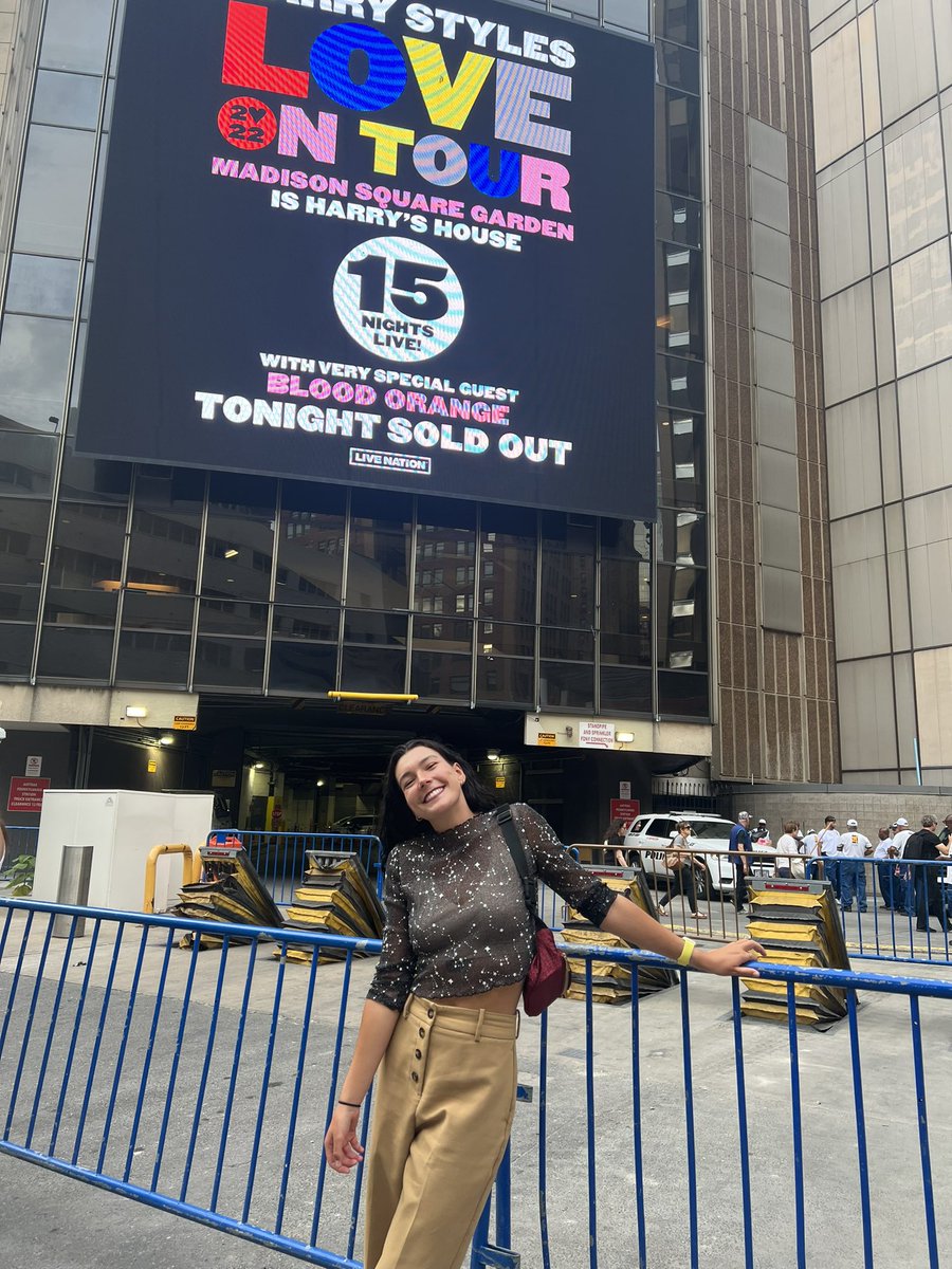 canyonmoonbea's tweet photo. 🤍oh were so back!!🤍

hi! my name is bea (she/her), im 23, and im super into underground artists like:
harry styles, taylor swift, sabrina carpenter, noah kahan, 5sos, chappell roan, renee rapp, zach bryan, and more!

looking for moots (+18 plz)! like/retweet for friends :) https://t.co/dYZxSY0Vq5