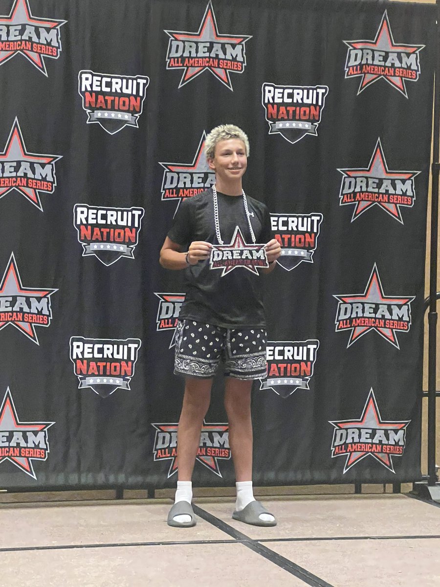 bradyvoris2's tweet photo. Had a great time at the dream all American showcase! I learned a lot from all of the coaches and staff.

@Coach_Love8 
@dreambowlgame 
@IMGAFootball https://t.co/BEIaKFH1ym