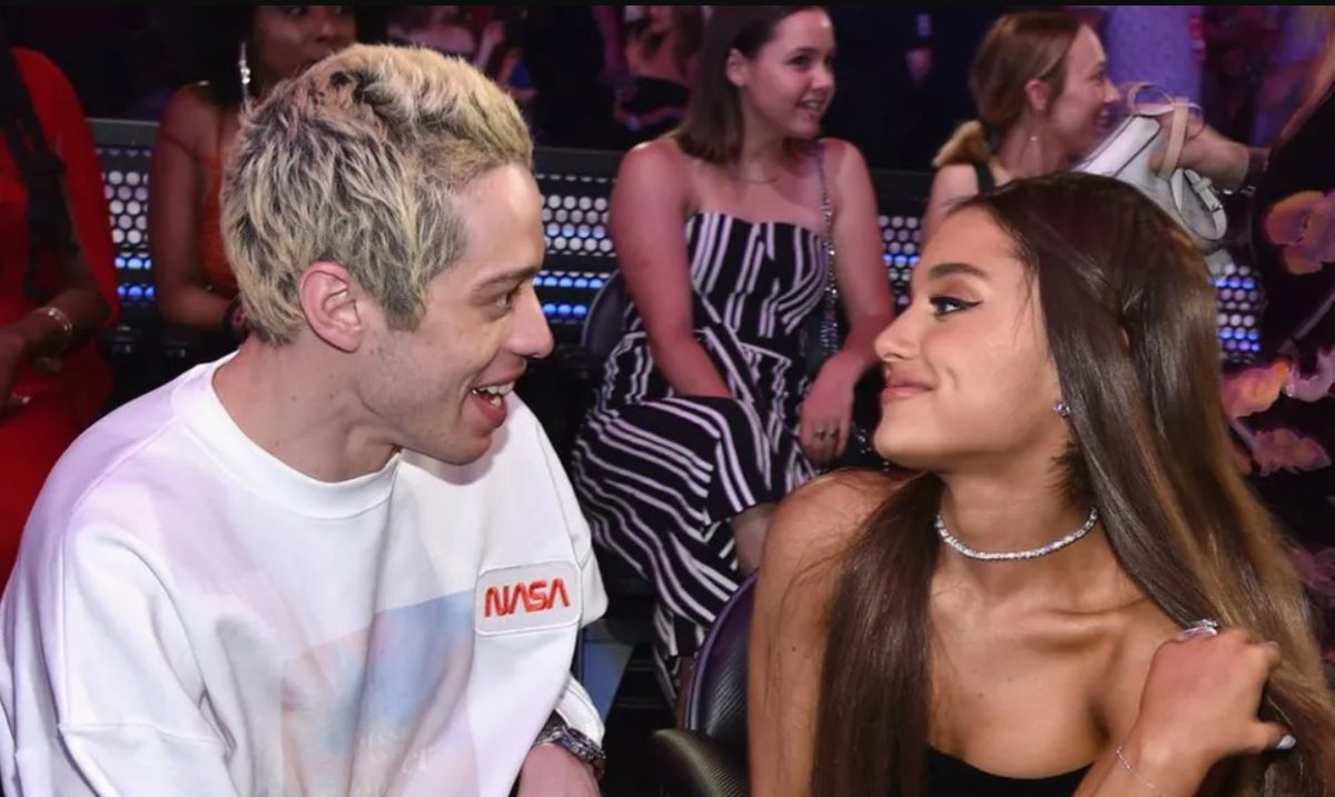ResilienceOfMan's tweet photo. Pete Davidson is one of the ugliest yet most attractive male celebrities in show business.

From being an unknown comedian to dating the 𝗺𝗼𝘀𝘁 desired women in the world..

Here's how he keeps dating women out of his league: https://t.co/WeUPpL2O6c