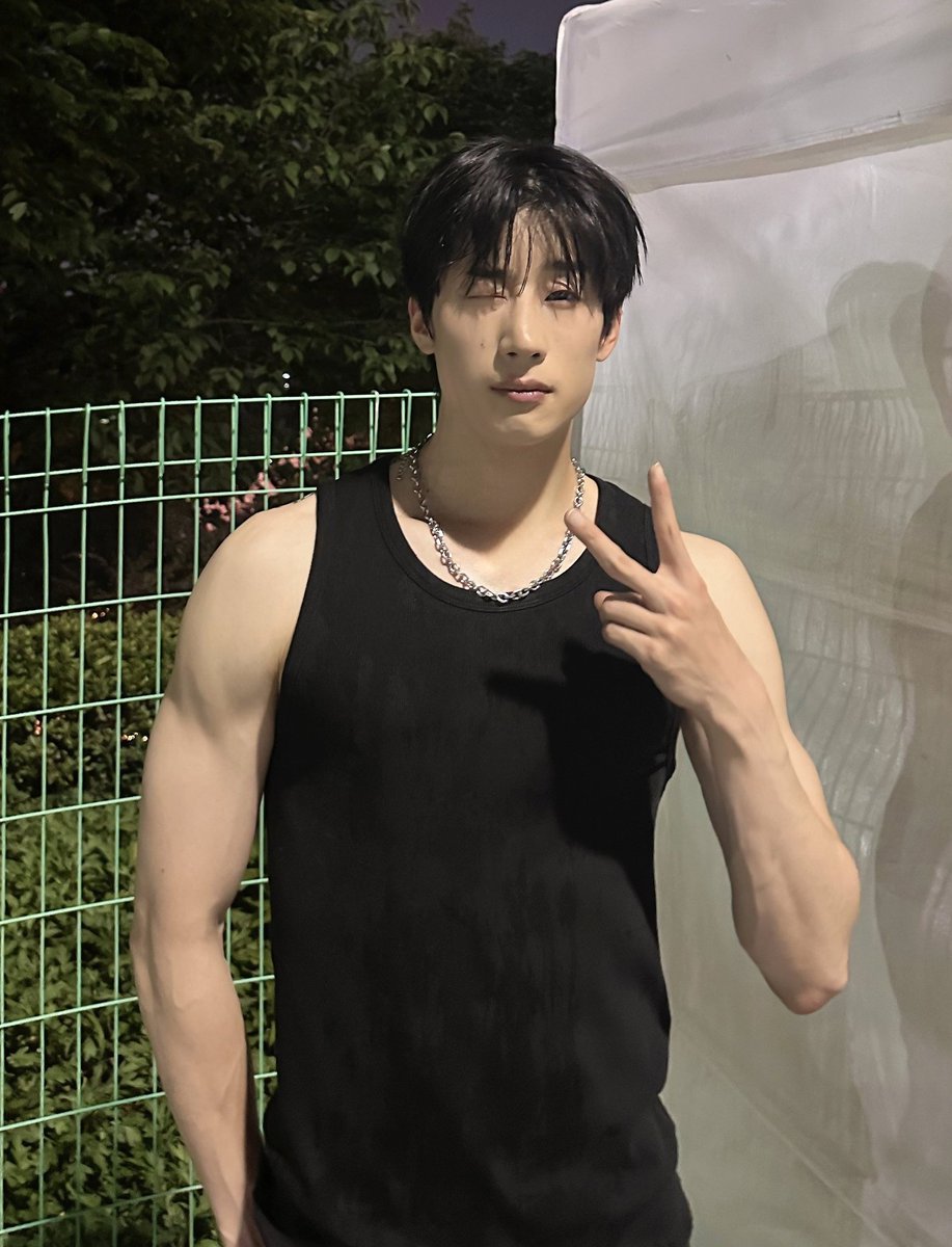 한씅나아🫶🏻 tweet media