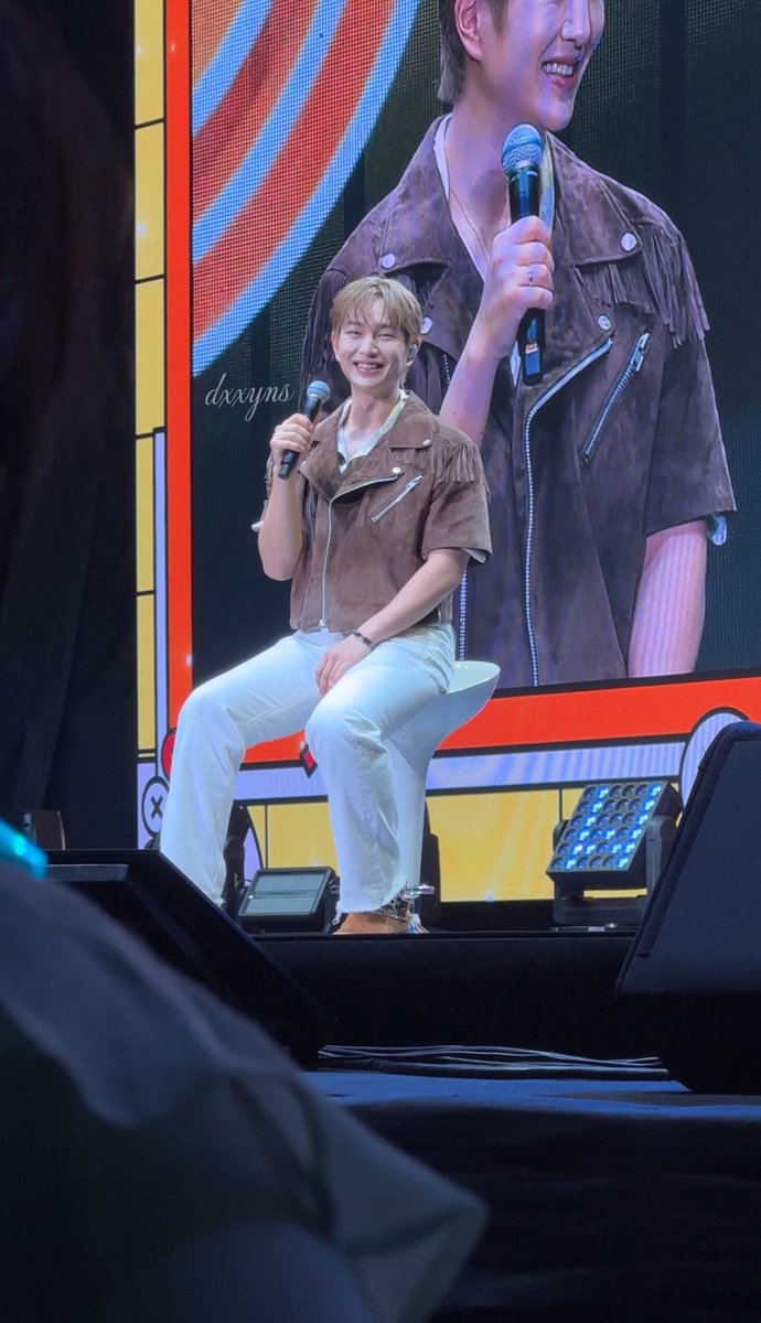 dxxyns's tweet photo. 240713 ONEW <GUESS ! > FANMEETING IN TAIWAN

미소 천사 이진기✨🩵
#ONEW #ONEW_GUESS #온유 https://t.co/dLy7trb8EM