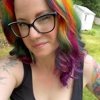 LisaKSalerno's tweet photo. #NewProfilePic #newaccountname #artistonx https://t.co/18mlLd7euM