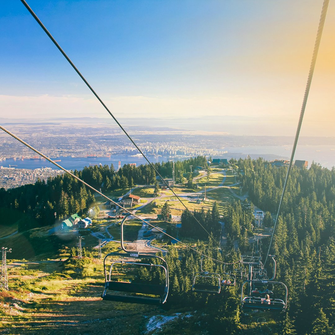 ucanwest's tweet image. After successfully completing the first week of the Summer 2024 Term, what better way to celebrate than by hiking Grouse Mountain?⛰️🐻

Let's make this summer unforgettable! 🚠🌲 

#MyUCW #UCanWest #Explore604 #ExploreBC #GrouseMountain #SummerAdventures