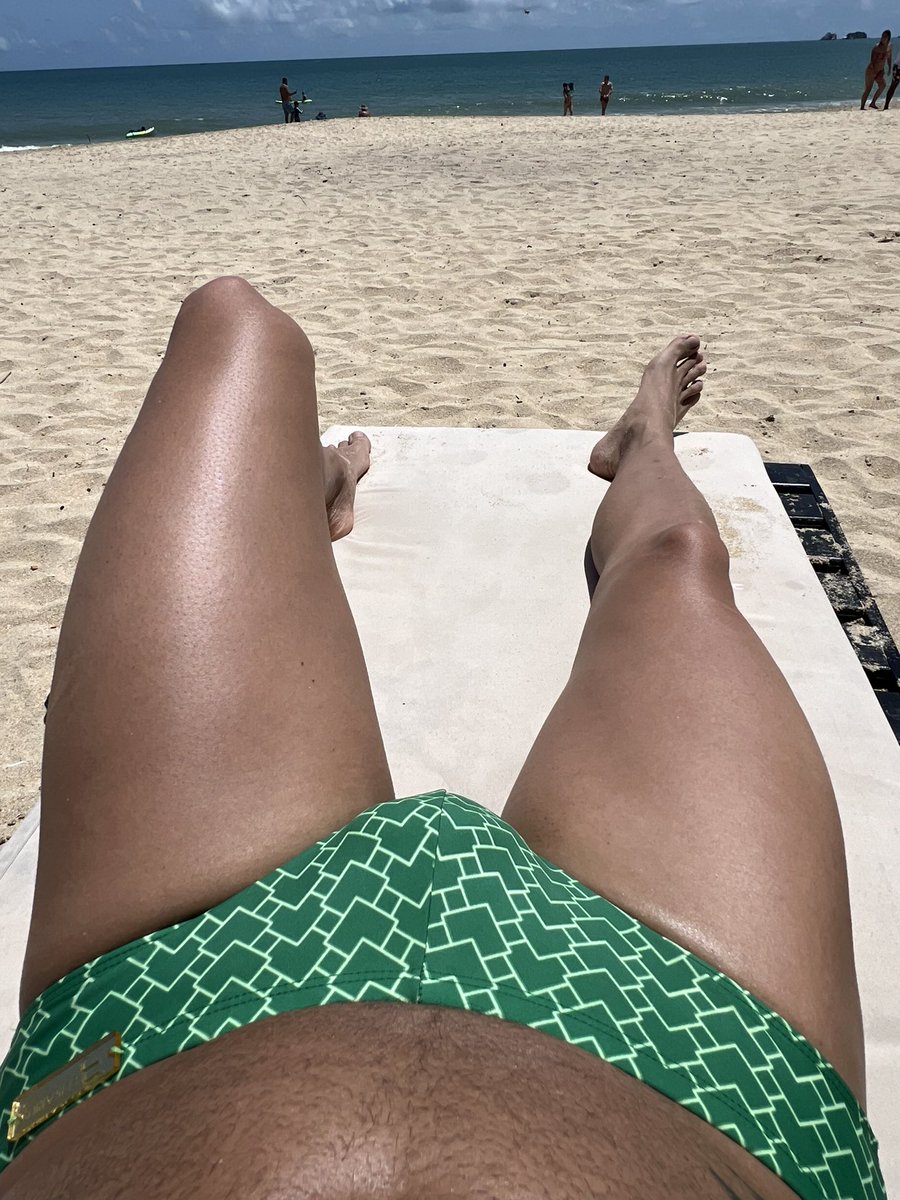 karlos_fu's tweet photo. La cara / el resto del cuerpo
#Margarita #Vacaciones #Men #PlayaYSol https://t.co/JMcN8BHbaO