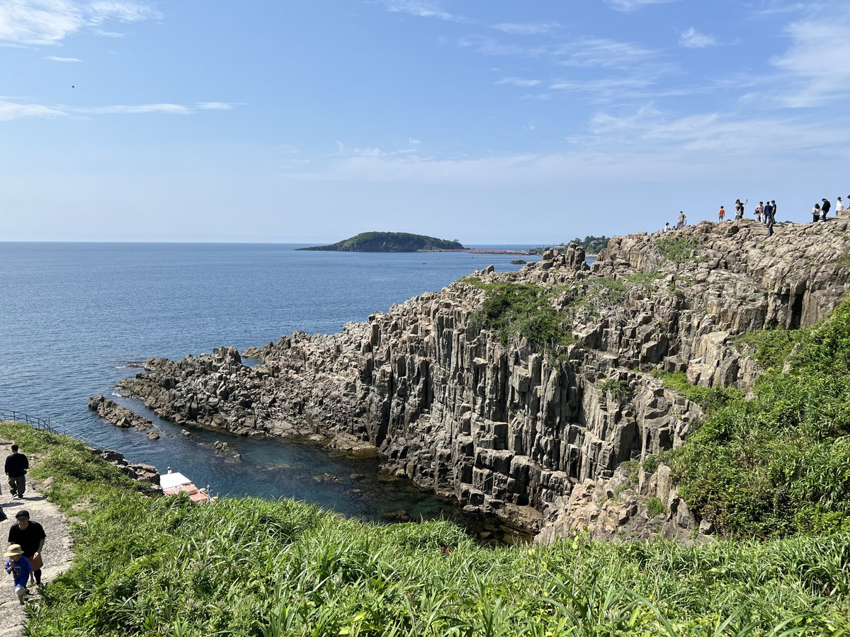 mash13_7728's tweet photo. 今日はソロツーリングで250kmの旅してきました

バイク絶好調!!

さてここはどこでしょう？ https://t.co/XotbIZjFVs
