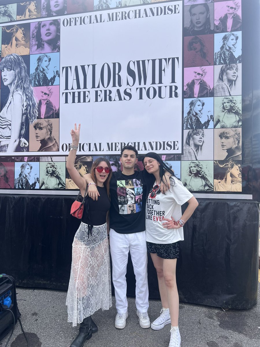 the life of lina ❤️‍🔥 tweet media