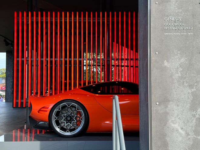 hycmodels's tweet photo. #Goodwood #FOS https://t.co/SY9djaCsVF