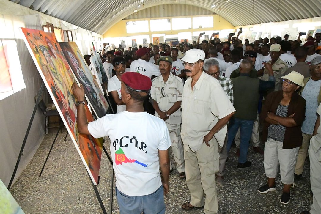 hawelti's tweet photo. President Isaias Afwerki today opened the Paintings and Photos Exhibition on display in Sawa to commemorate 30th Anniversary & Graduation of 36th Round of the National Service.  The 75 Paintings and 31 photos on display depicted the works of National Service Members from the 1st up to the current 36th Round.