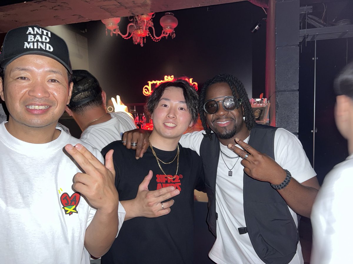 yudai_reggae_'s tweet photo. 7/12 クラウンで #waynewonder
#dreamland #japantour2024
80年代後半から一線に居るアーティスト
#ウェインワンダー
生のショーケースは最高でした🔥
ビックチューンありすぎです🔥
#dremlandjapantour2024
#kingjam #wingfloor #rocketlauncher
#streetvybz #asience #earthsound https://t.co/33dSL2hwYj