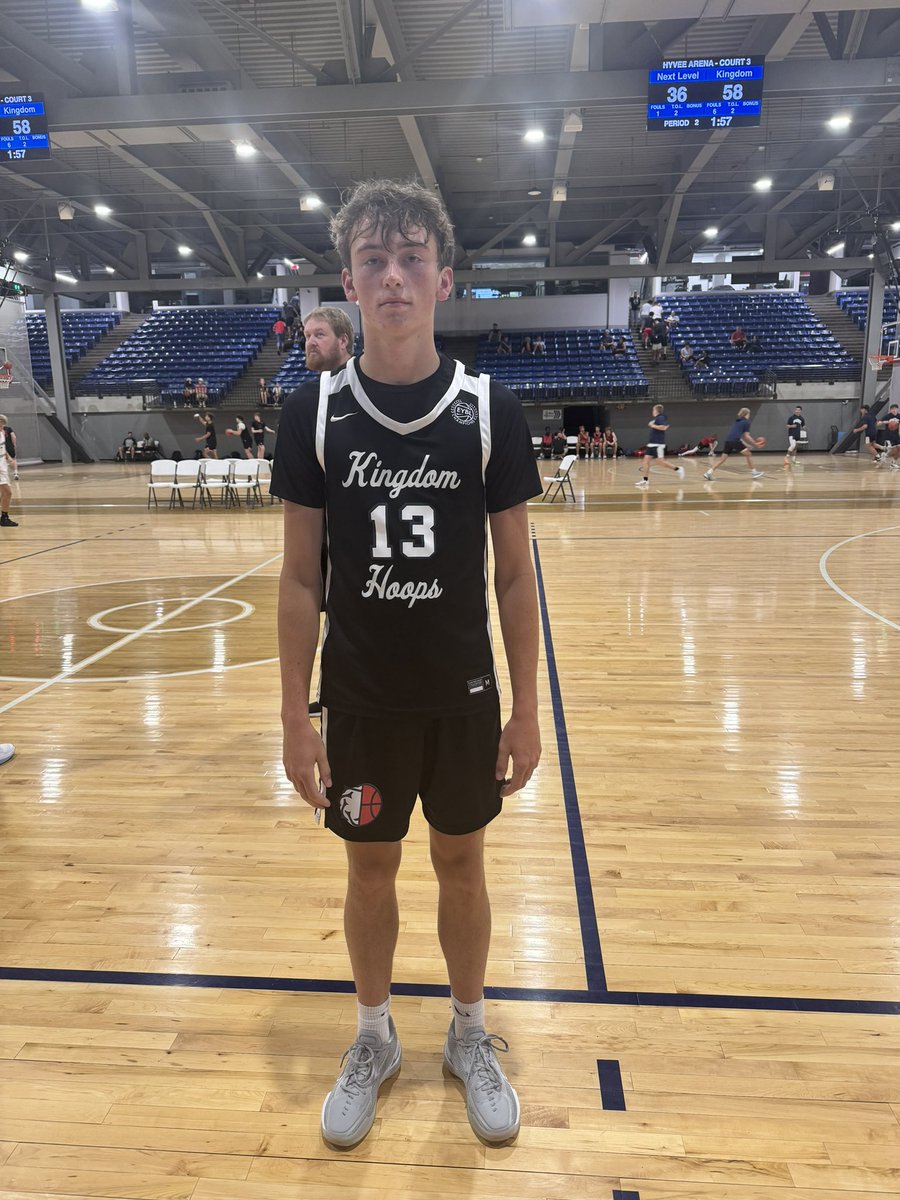 𝐓𝐨𝐩 𝐏𝐞𝐫𝐟𝐨𝐫𝐦𝐞𝐫𝐬 𝐇𝐚𝐫𝐝𝐰𝐨𝐨𝐝 𝐂𝐥𝐚𝐬𝐬𝐢𝐜 𝟏- 𝐃𝐚𝐲 𝟐

‘26 Hudson Lorensen 
Kingdom Hoops 
20 Points 

‘27 Griffin Simpson 
Kingdom Hoops
13 Points