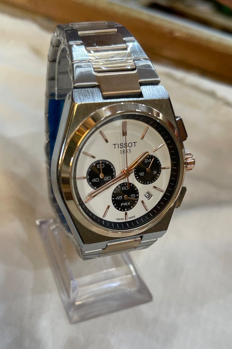 MKB_collection's tweet photo. Timeless Elegance on Your Wrist! 

'Innovators by Tradition' since 1853... 
Experience the perfect blend of style, precision, and tradition with Tissot wristwatches.

"To Upgrade your steeze my brother Wear a Tissot!!."

Price: 35k https://t.co/GCMWakgwoK