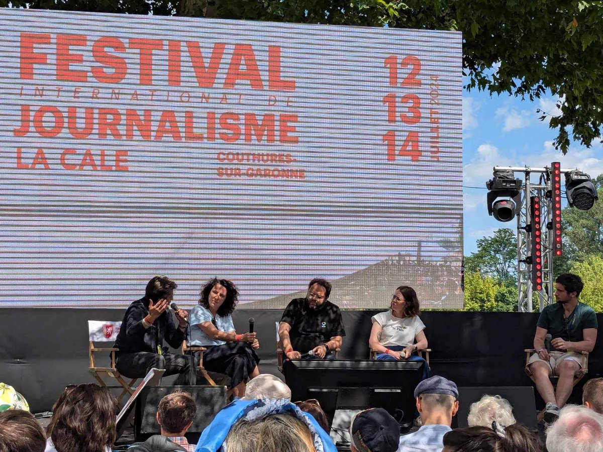 Au <a href="/FestJournalisme/">Festival international de journalisme</a> on a parlé nouveaux tons, nouveaux formats des médias et comment intéresser les jeunes à l’info avec <a href="/PaulLarrouturou/">Paul Larrouturou</a> <a href="/MKhelfat/">Mehdi KHELFAT</a> et Anaïs Carayon de <a href="/URBANIAfr/">URBANIA FR</a>, merci pour ce festival 🫶🏻