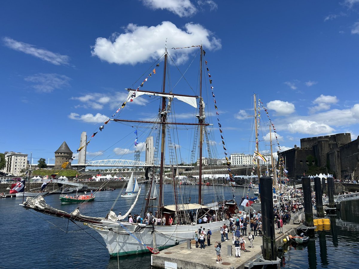 LuDoViC LéRiSsEl tweet media