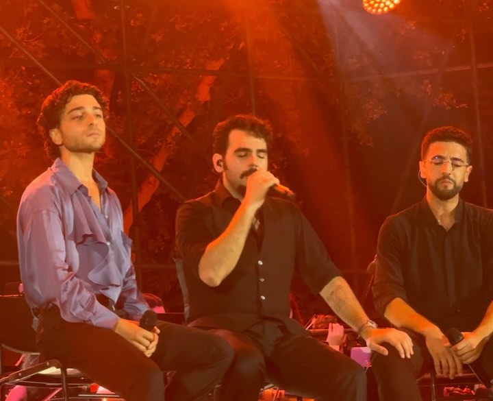 AdoptadaBarone's tweet photo. rosyv91: Anniversari belli e dove trovarli.
Buon 15° compleanno, #ilvolomusic ! 🥳❤️
.
.
.
.
.
#ilvolo #ilvolomusic #ilvolovers #ilvololiveinconcert #ilvolomundialoficial #ilvolotour #ilvolofamily #ilvoloitalianfanclub #ilvolover #ilvologianluca #ilvolopiero https://t.co/9ndiEN5TGW