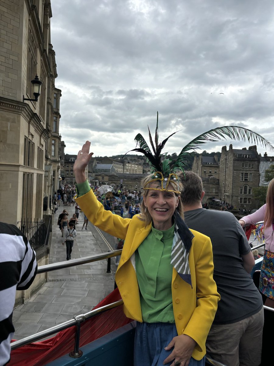 Wera Hobhouse MP 🔶 🇺🇦 tweet media