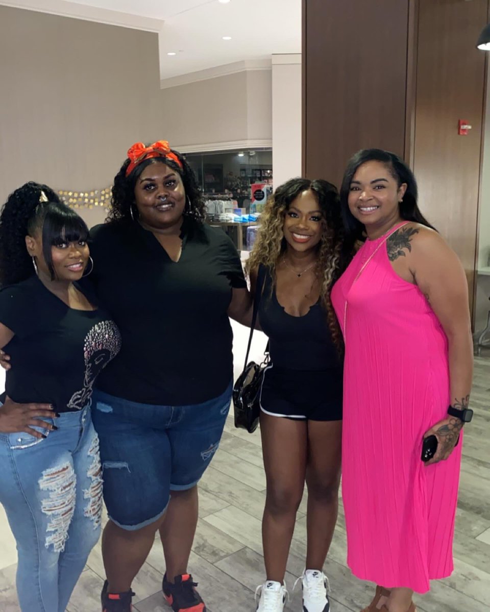 talentedmia's tweet photo. @Kandi Thank you for such an amazing experience! The show was amazing! #Xscape #SWV https://t.co/igCKKaZ6wi