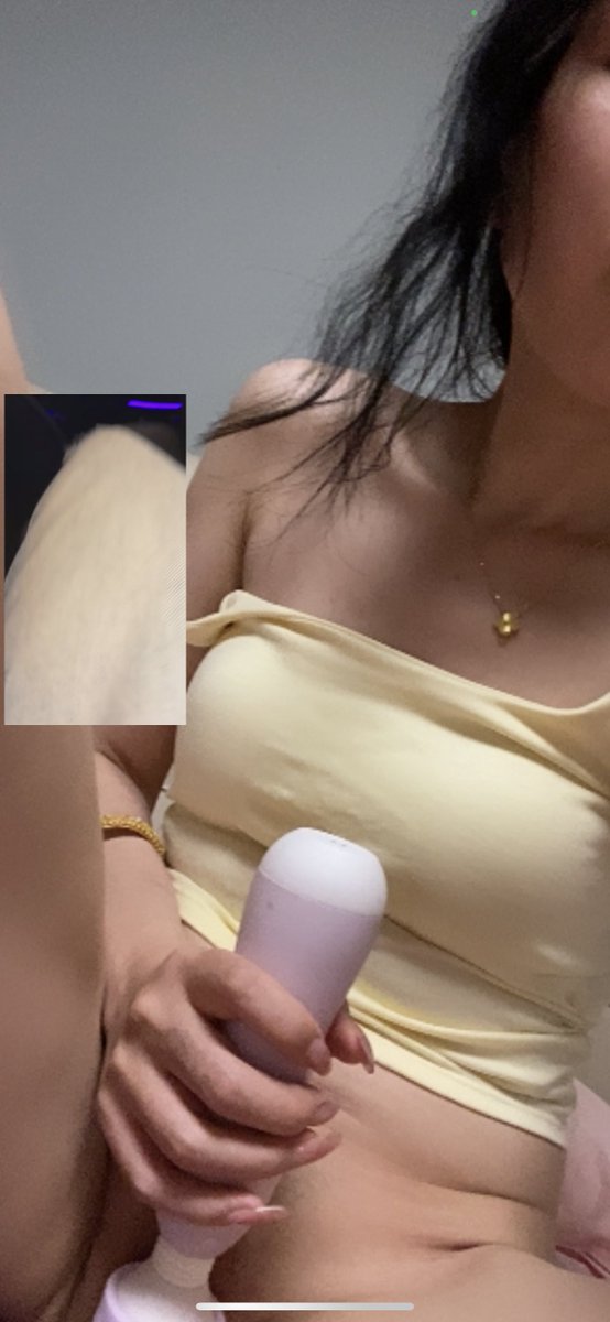 其实咱们vx是好朋友，哪怕有时候不联系，难道朋友不就是我想你时候你在，我有事时你给我些情绪价值吗？这就是舒服啊，慢慢来。咱们都好好的长久的发骚
@tongtong1223 https://t.co/jZ5Dd0ijoM