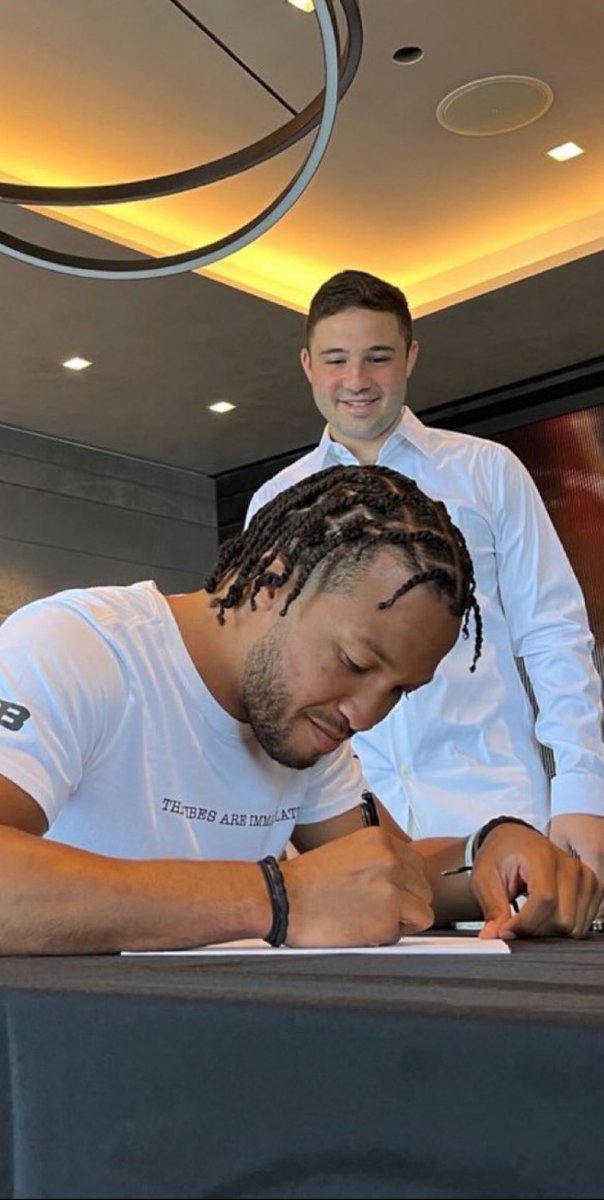 Big Knick Energy tweet media