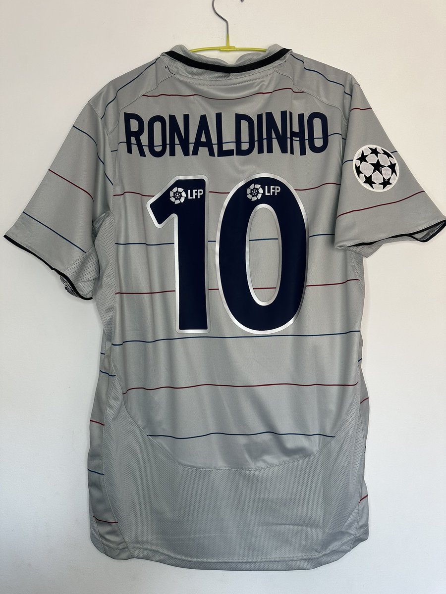 Eleven Kits ⚽️🩵 tweet media