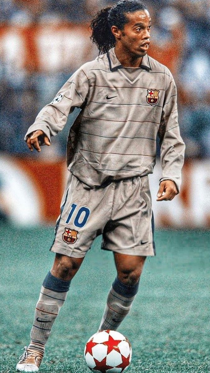 Camiseta Barcelona 04/05 Tercera Equipación Retro 🔙

Ronaldinho 10 ✨

Pide la tuya 📲✉️