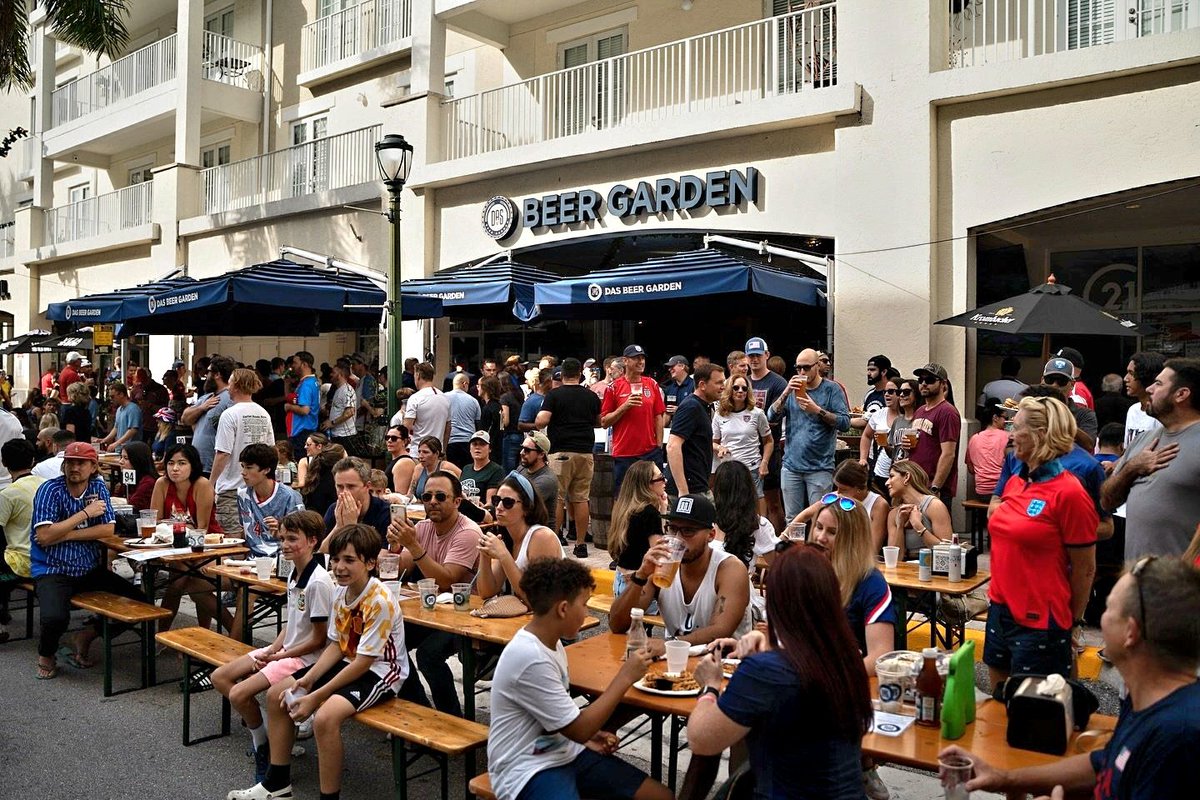 And all day in <a href="/PalmBeachesFL/">The Palm Beaches</a>/@PBCGov, with @EURO2024 final, 🇪🇸 v. 🏴󠁧󠁢󠁥󠁮󠁧󠁿, earlier at 3:00PM, nothing like an English Pub in Boca Raton, <a href="/LionandEaglePub/">LionandEaglePub</a>; @TheCityofWPB institution <a href="/OSheasPubWPB/">O'Shea's Pub</a> will be serving up 🍻 &amp; bigscreen on back patio; and <a href="/DASBeerGarden/">DAS Beer Garden</a> will have fanfest!