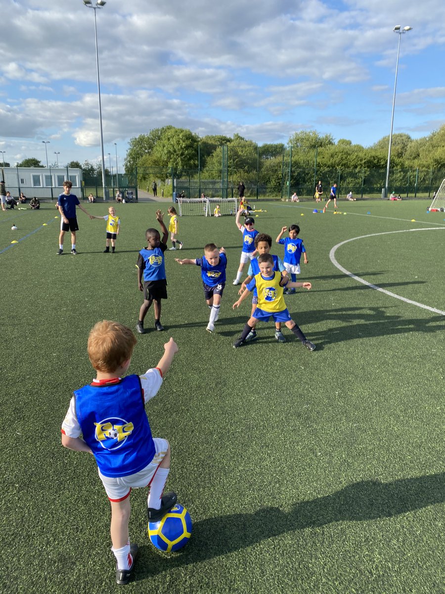 🤩 I AM AMAZED by the leadership skills our superstars show. 

It's truly inspiring to see them take charge, motivate their teammates, and problem-solve on the pitch. 

Watching them grow and develop in such a fun and supportive environment is what coaching is all about.