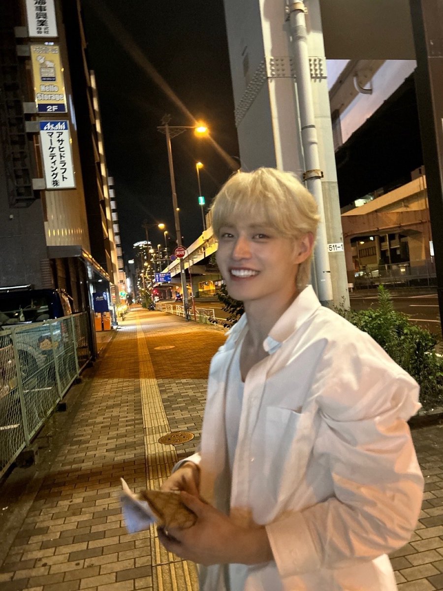OUR PPUSAMZ WENT OUT TOGETHER