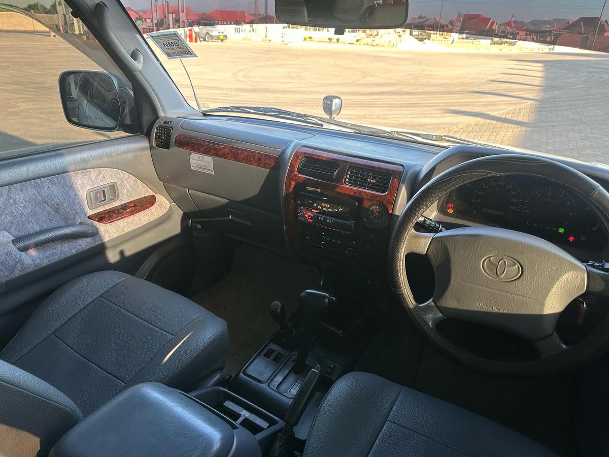 Innomagari's tweet photo. TOYOTA LANDCRUISER PRADO
Cc 2500
Year: 2001/02
Engine: 3RZ
Full ac
Full document 📃 
TYRE ZOTE NI MPYA
Fuel⛽️ : Petrol
GARI NI KALIII SANAAAA🔥

Bei: 14 Million✅ 
Dodoma📍

Call: 0785372663 https://t.co/b0WJQPVlK8