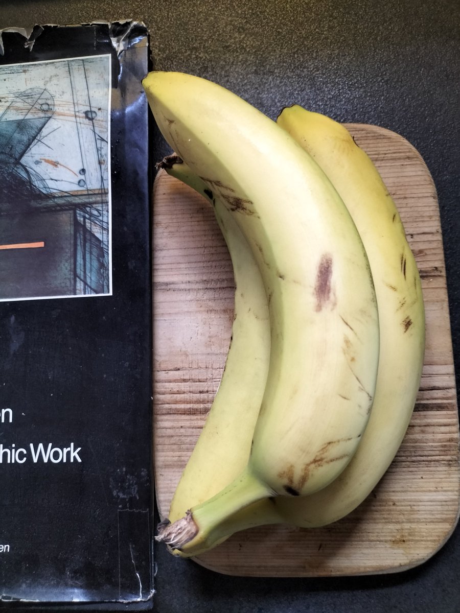 StrobelErich's tweet photo. ...und meine tägliche Banane gib mir heute...😊
#Diarrhoe...🥹 https://t.co/MsiY7rIVcI