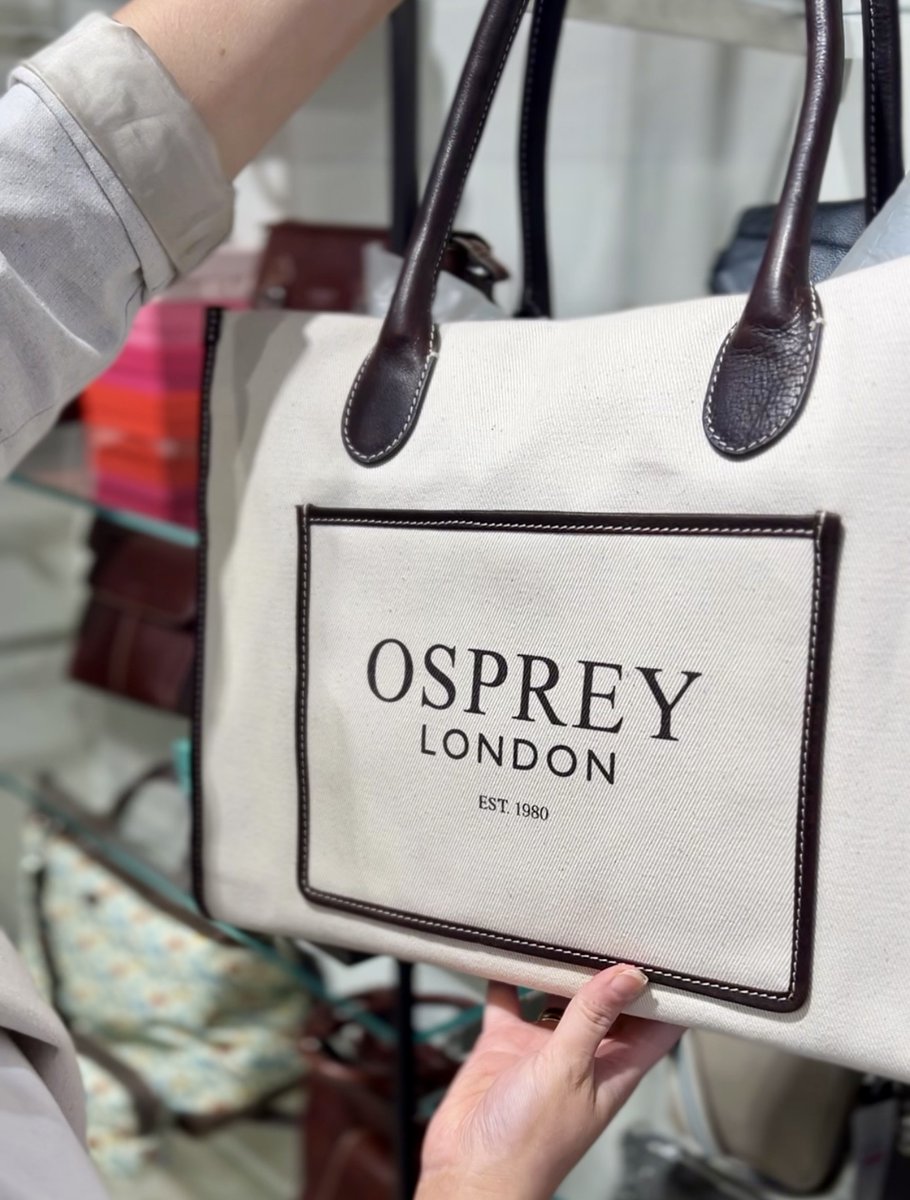 📣 PSA: You can bag yourself exclusive free gifts and complimentary refreshments when you shop at <a href="/katespadeny/">kate spade new york</a>, <a href="/Radley_London/">Radley</a> and <a href="/OSPREYLONDON/">OSPREY LONDON</a> this Tuesday! 👜 

Sip and nibble while you browse on 16th July from 10am-12pm.

There's no need to book - just stop by and enjoy!